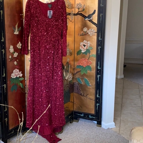 Adrianna Papell Long Sleeve V-neck beaded evening long gown - Picture 12 of 17